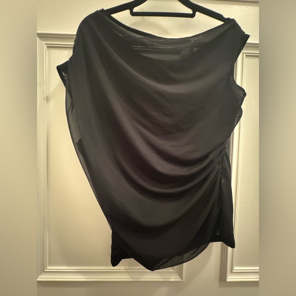Abercrombie & Fitch Mesh Draped of the shoulder top